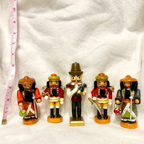 Nutcracker Lot - Picture 3 of 3